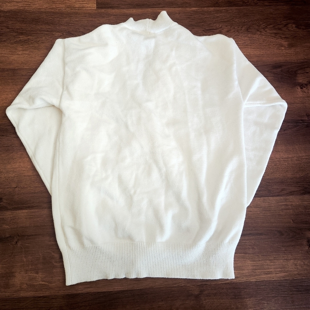 Rumored White Cardigan Size Small - Picture 2 of 5